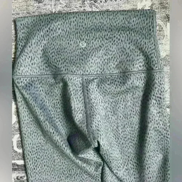 Lululemon Wunder Under Roll Down Pant Dottie Dash Gray Luon Sz 4 - Picture 4 of 6
